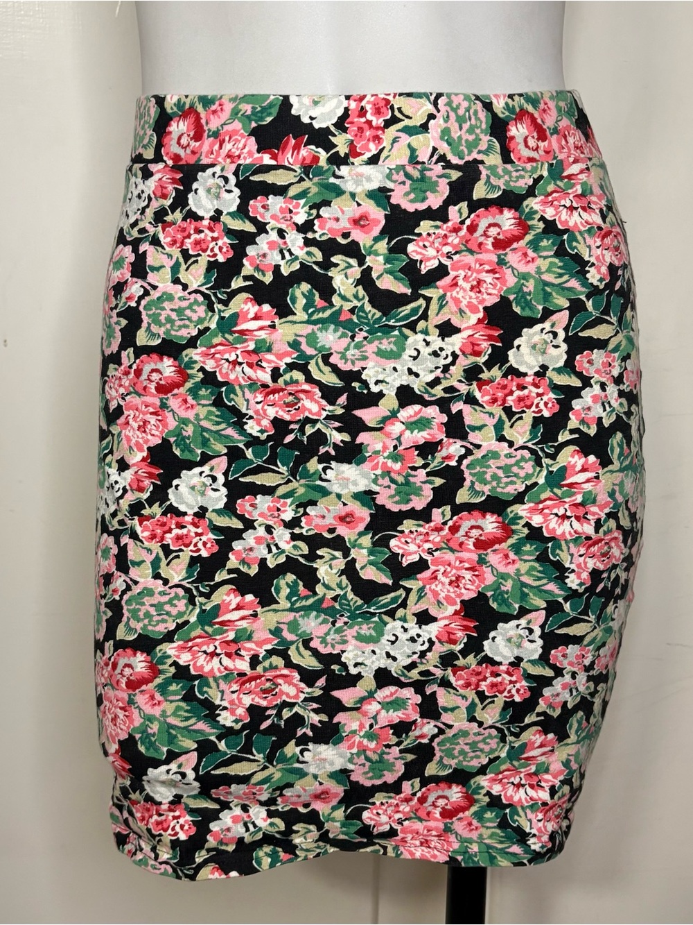 Vintage 80s/90s Black Pink Floral Bodycon Mini Skirt